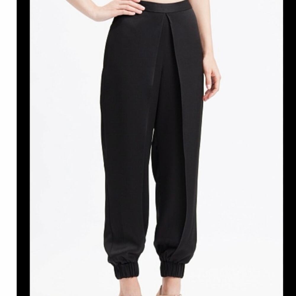 BCBG MAXAZRIA SIZE XS BLACK Harlem Aladdin pants